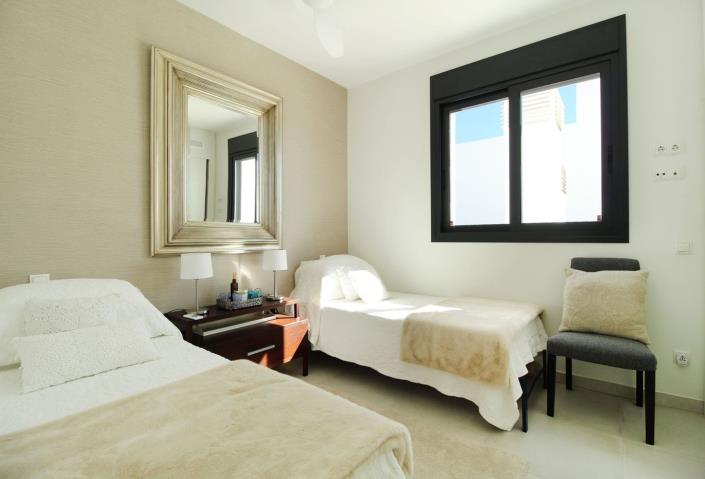 Image No.14-3 Bed Duplex for sale