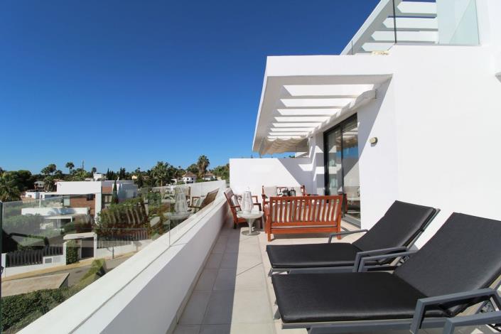 Image No.18-3 Bed Duplex for sale