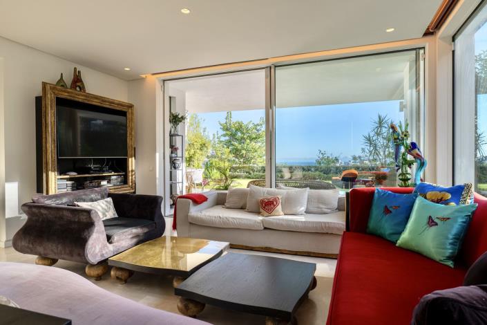 Image No.3-3 Bed Apartment for sale