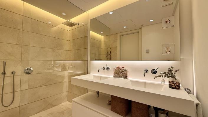 Image No.11-3 Bed Apartment for sale