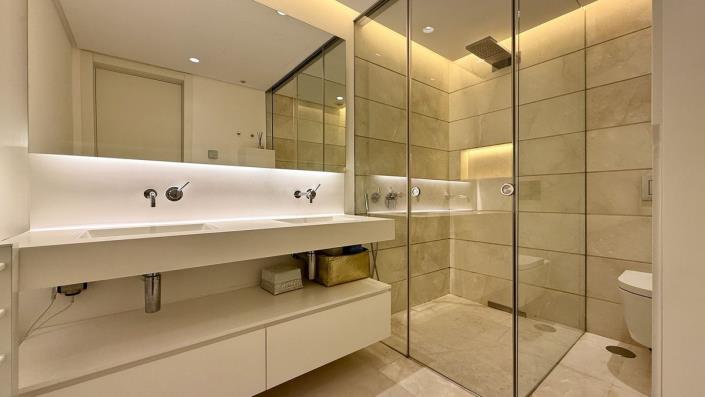 Image No.14-3 Bed Apartment for sale