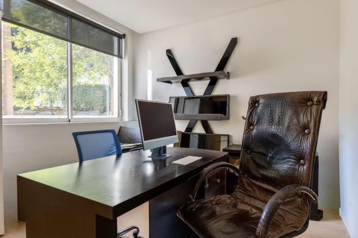 Image No.19-3 Bed Apartment for sale