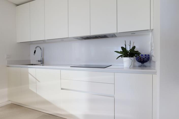 Image No.24-3 Bed Apartment for sale