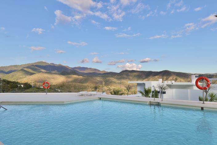 Image No.37-3 Bed Apartment for sale