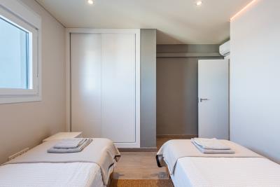 14-d70dc3102c00d7be0e872dfe1c1f86d7