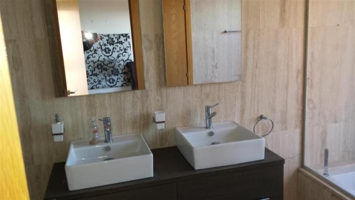 Image No.10-3 Bed Townhouse for sale