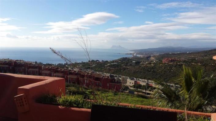 Image No.16-3 Bed Townhouse for sale