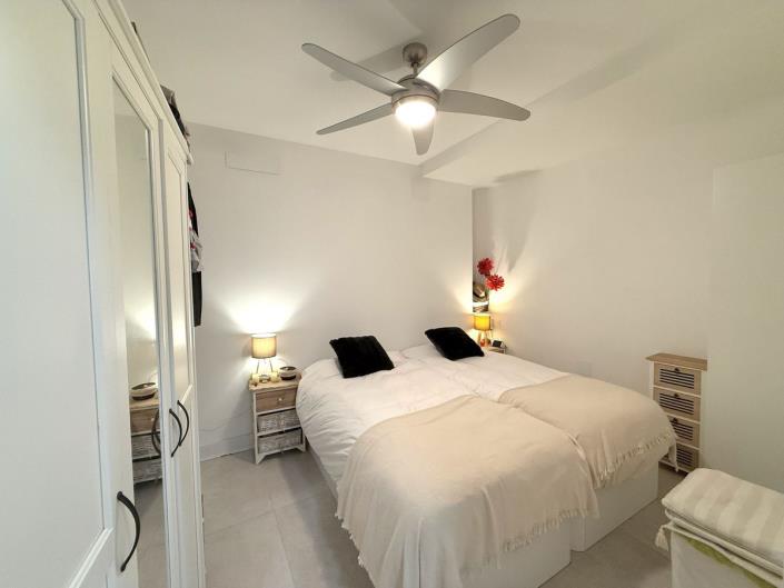 Image No.11-1 Bed Apartment for sale