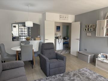 13-5fd73dea700db77384c091ca9818b1a9