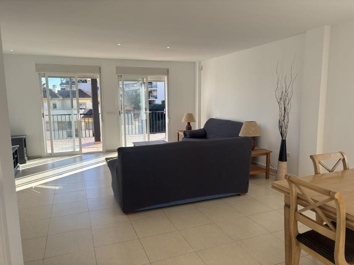 Image No.4-2 Bed Apartment for sale