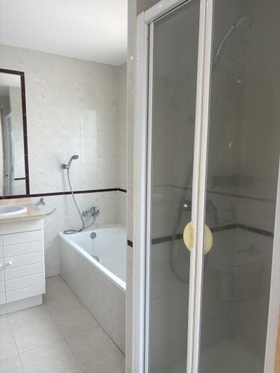 Image No.15-2 Bed Apartment for sale