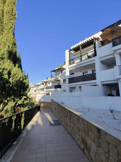 Image No.20-2 Bed Apartment for sale