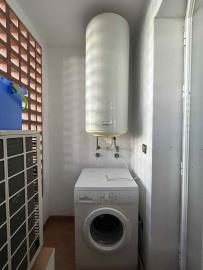 11-20939a0134ad724a8cb2a801094d15a4