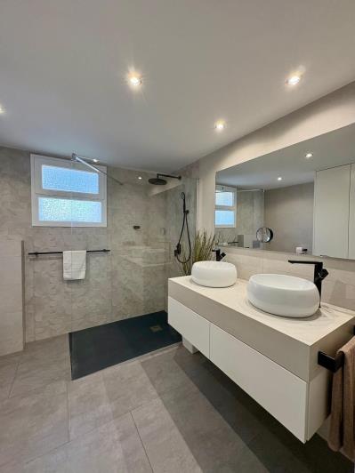 Image No.20-2 Bed Apartment for sale