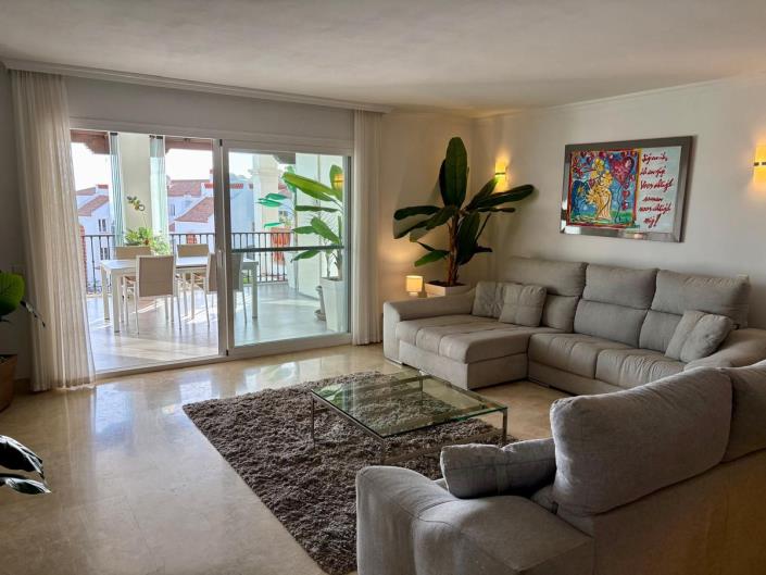 Image No.26-2 Bed Apartment for sale