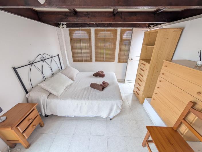 Image No.18-3 Bed Semi-Detached for sale