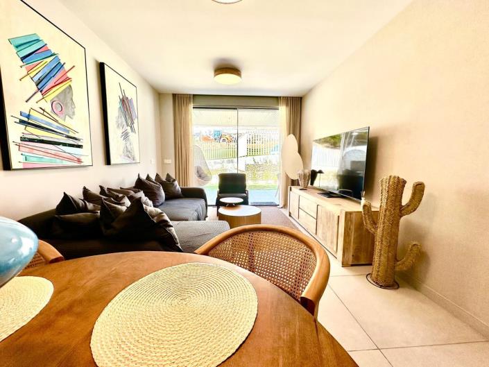 Image No.10-2 Bed Apartment for sale