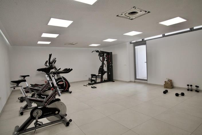 Image No.12-2 Bed Apartment for sale