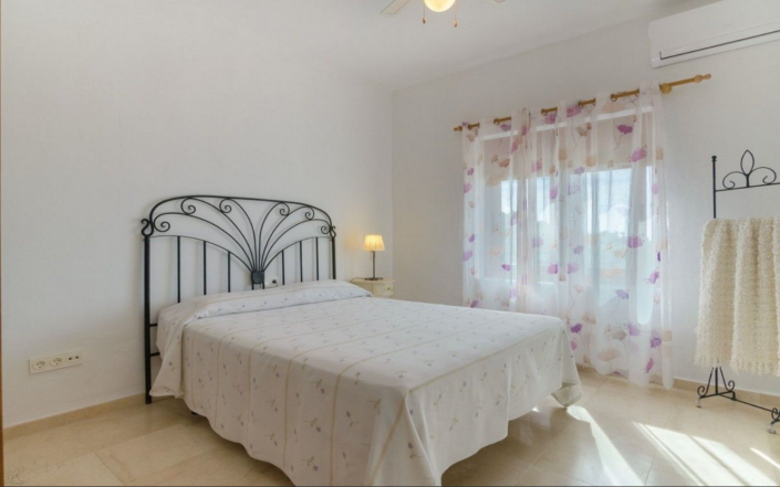 Image No.20-4 Bed Finca for sale