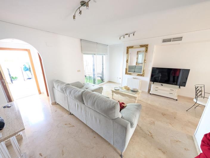 Image No.13-3 Bed Townhouse for sale