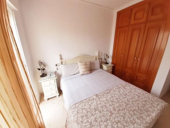 Image No.20-3 Bed Townhouse for sale