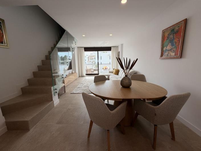 Image No.5-3 Bed Penthouse for sale