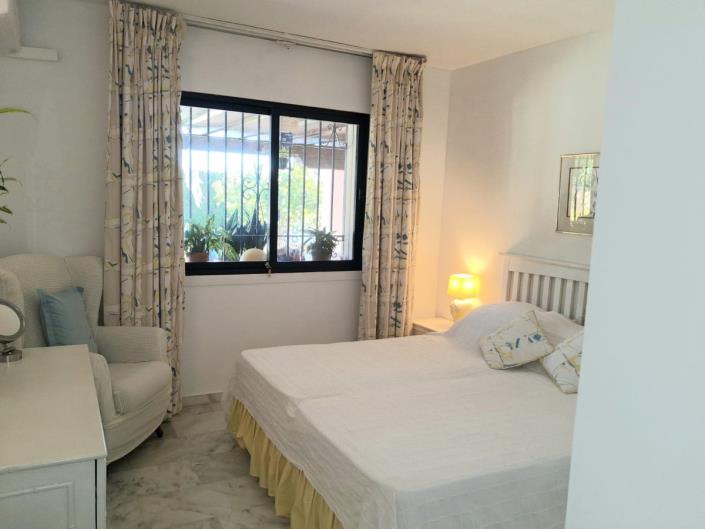 Image No.14-4 Bed Villa for sale