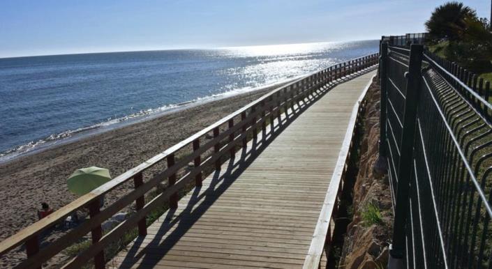 Image No.41-3 Bed Apartment for sale