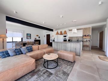 7-aa4cc561180b369757c0bb4af9886cd3