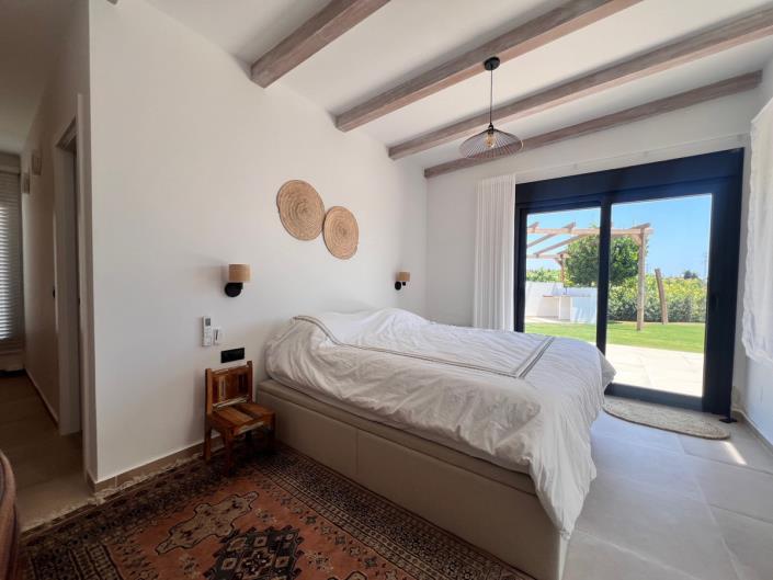 Image No.14-3 Bed Villa for sale