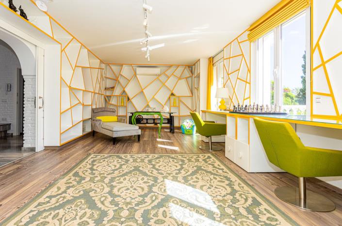 Image No.27-8 Bed Villa for sale