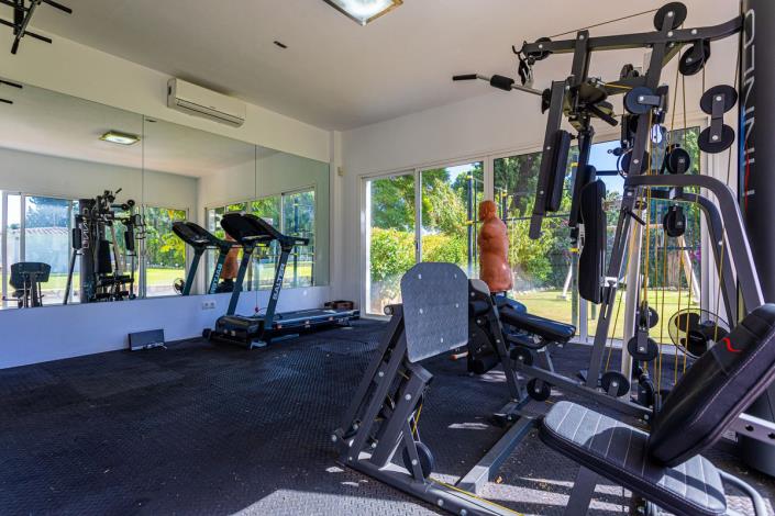 Image No.59-8 Bed Villa for sale