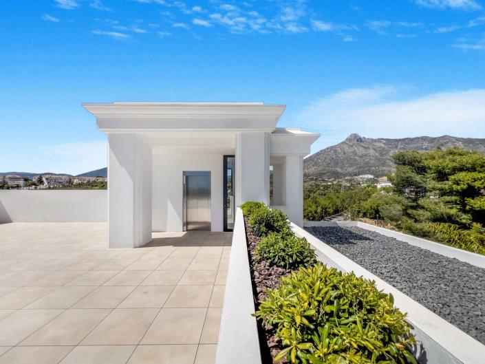 Image No.32-5 Bed Villa for sale