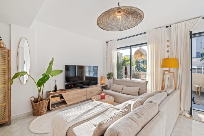 Image No.2-2 Bed Duplex for sale