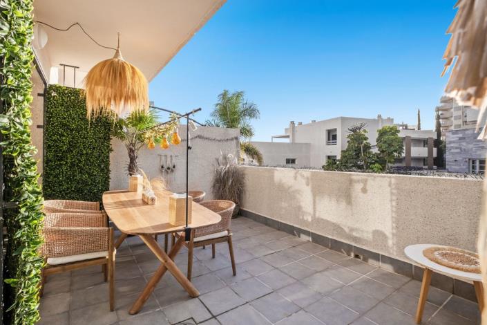 Image No.4-2 Bed Duplex for sale