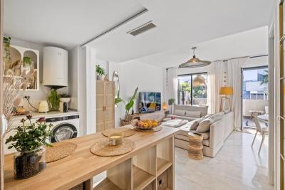 12-53013098fcab6c38b1379cd33298e050