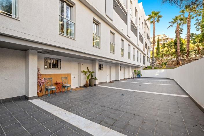 Image No.22-2 Bed Duplex for sale