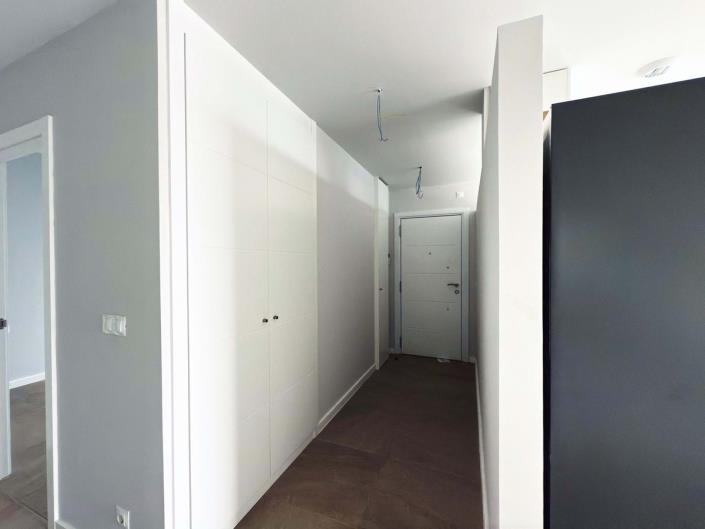 Image No.28-4 Bed Semi-Detached for sale