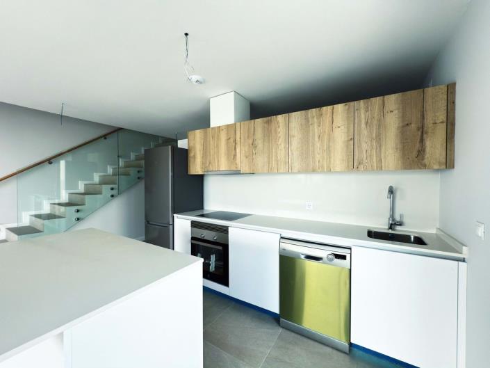 Image No.6-4 Bed Semi-Detached for sale