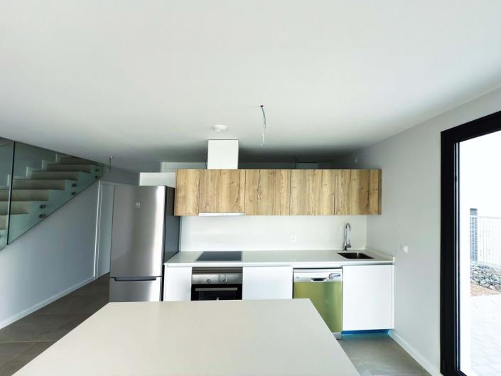 Image No.7-4 Bed Semi-Detached for sale