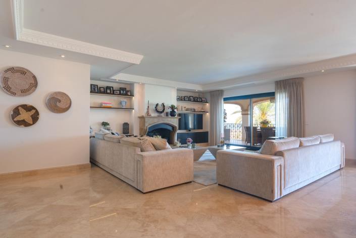 Image No.9-5 Bed Villa for sale