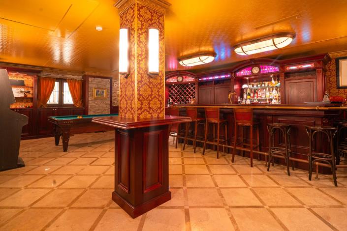 Image No.38-5 Bed Villa for sale