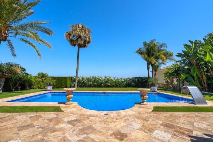 Image No.40-5 Bed Villa for sale