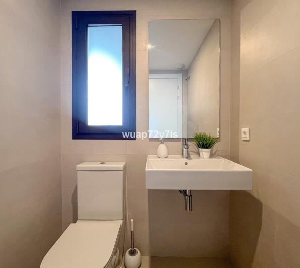 Image No.24-4 Bed Apartment for sale