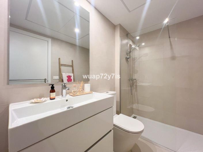 Image No.26-4 Bed Apartment for sale