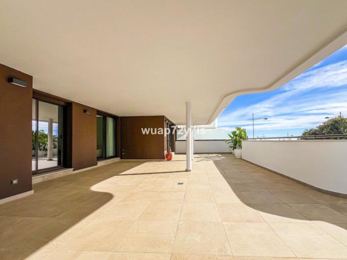 Image No.30-4 Bed Apartment for sale