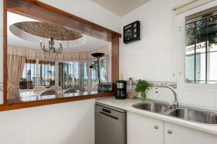 Image No.7-3 Bed Villa for sale