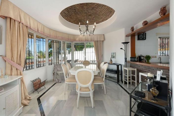 Image No.28-3 Bed Villa for sale