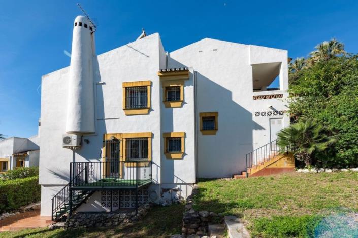 Image No.30-3 Bed Villa for sale