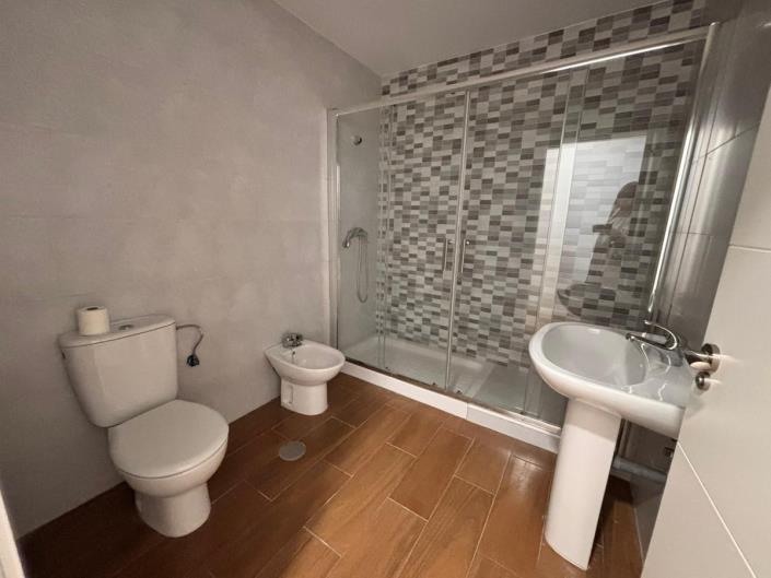 Image No.12-1 Bed Apartment for sale